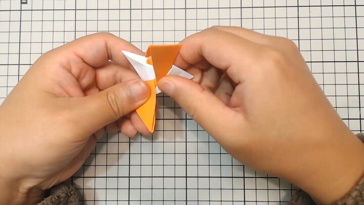 Kỷ niệm tuổi thơ, những nếp gấp trang giấy năm ấy, bạn có còn nhớ? Phi tiêu Origami | Origami de Fat