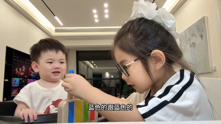 المعلمة مان مان متصلة الآن! مستوى دعابة الأخ الأصغر منخفض جدًا حقًا～