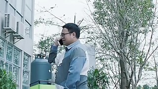 I met him in Hong Kong. Who do you think the murderer is?