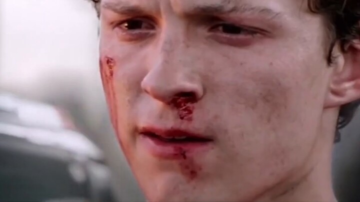 Bully Maguire: "You are a piece of trash" Holland: "Thank you"