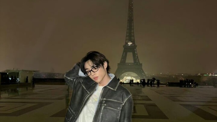 【Kim Seonwoo】Di jalan-jalan Paris kembali menari tantangan on the street… Sayangku selalu bebas