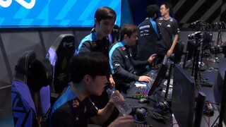 Liên Minh Huyền Thoại_C9 vs EG Highlights _ LCS Spring 2022 W1D2 _ Cloud9 vs Evil Geniuses
