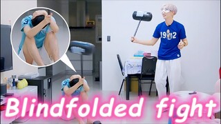 BL COUPLE Blindfolded fight challenge 🤜🏻🤛🏻 🪓【Real Couple Nic & Cheese】