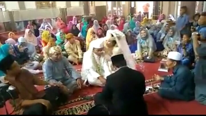 NIKAH IJAB QABUL LUCU (VIDEO HIBURAN)