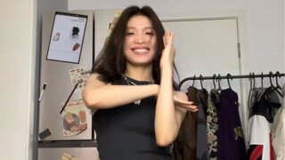 这个封面好动感光波哈哈