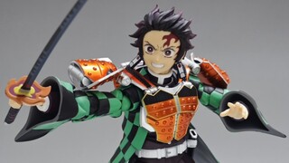鬼灭与骑士联动了？!炭治郎：早给这玩意儿我都当上柱了!