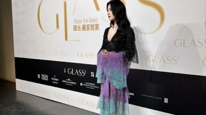 Fan Bingbing makes a surprise appearance at the GLASS Illumination Collector’s Gala