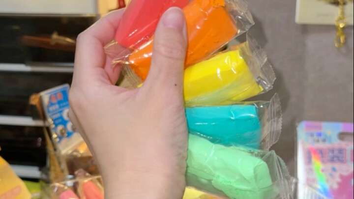 ถ้าเอาสีทั้ง 7 สีของรุ้งมาผสมกัน จะได้สีอะไรนะ!