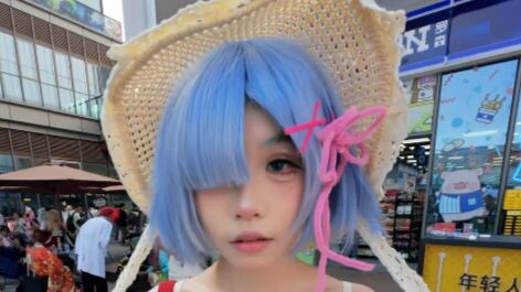 Insiden apa itu yang menyentuh burung?