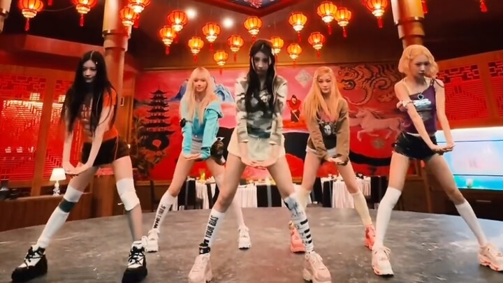 ท่าเต้นหลักของเพลงไตเติล “It’s Me” วง ILLIT เผยให้ชมก่อนแล้ว