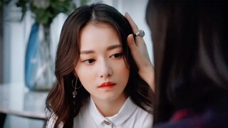 “Hidup adalah jubah yang indah, dipenuhi kutu” Teratai Hitam Cheng Qiqi Hitam Potongan Putih Titik B