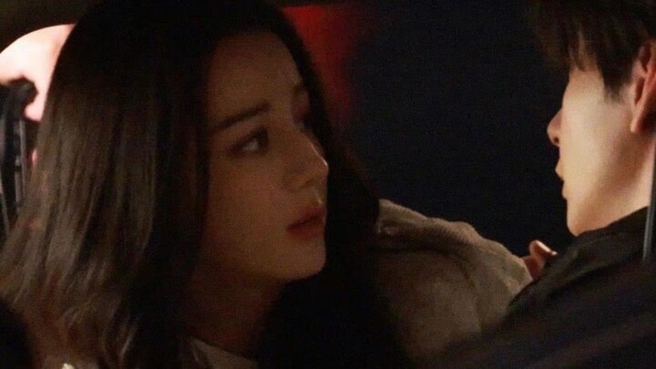 Aaaah, they kissed!! Told you—early birds get the worm! [Exclusive Look at Xiao Qi’s Qingrang Road]