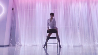 Chair dance｜《show me》what that body do😉 The last part got off the chair and rolled on the floor. The