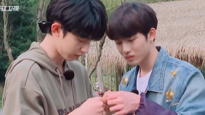 【ต่งซือเฉิง X กั๋วจวิ้นเฉิน】คนหนึ่งชอบเล่นรถไฟ อีกคนหนึ่งซื่อสัตย์ที่สุด ทั้งสองน่ารักมาก น่ารักสุดๆ
