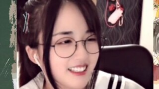 "وعاء كبير من المعكرونة العريضة" هنا! لم أتوقع أن يكون طبق "أناناس سعيدونغ" بهذه الروعة.