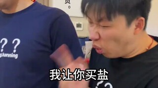室友的奇葩操作，这么热的天！真是辛苦你了！！！