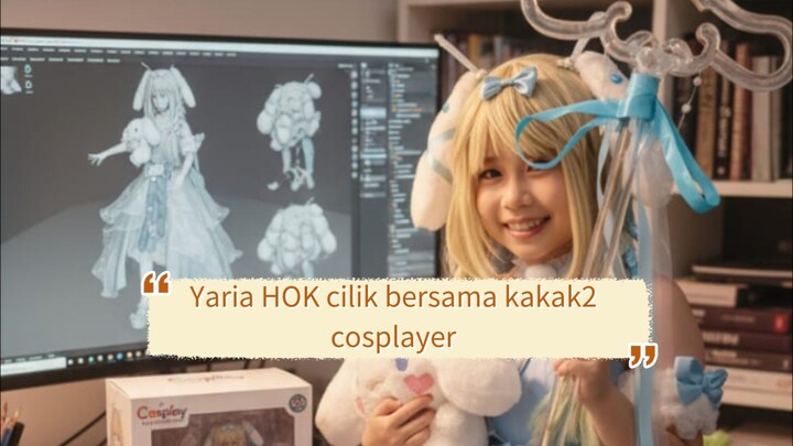 Yaria HOk cilik bersama kakak cosplayer