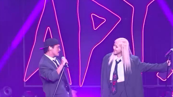 ⚡APT. Debut Performance | Bruno Mars x ROSÉ – So amazing!