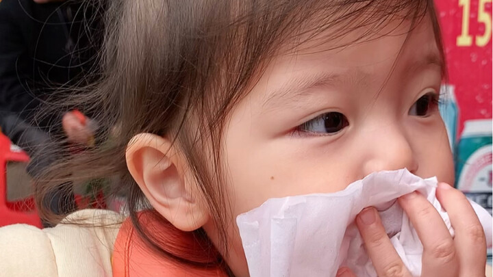 تشوزي: قلت لك إنه حار، فلماذا لا تفهمني يا أبي؟