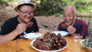 เมนูขึ้นชื่อเสฉวน "หม่าล่าหัวกระต่าย" สูตรคุณแม่หอมสุด ๆ เผ็ด อร่อย