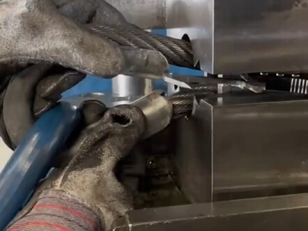 The production process of steel cable hooks