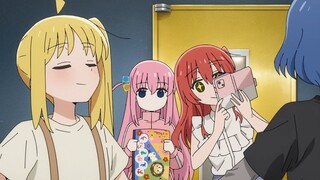 Who doesn't like Hong Xia? They're just pretending.