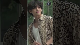 BTS's V Surprise Haircut Sparks Military Enlistment Buzz!