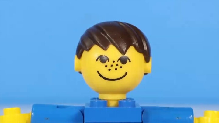 Apakah Anda memiliki salah satu Lego aneh yang telah diambil dari rak?