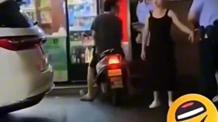 ⚡️ฉันไม่เคยสูบบุหรี่เลย แต่วันนี้ต้องไปซื้อบุหรี่มาสักซอง!