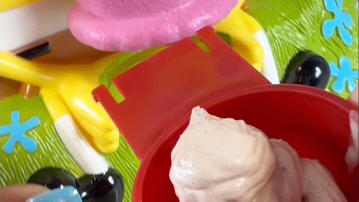 SpongeBob SquarePants Ice Cream Machine