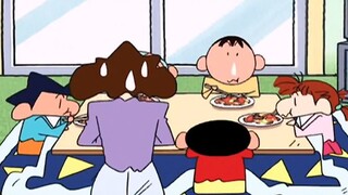 Crayon Shin-chan: Shin-chan để bạn bè ở nhà ăn tối nhưng không ngờ lại khiến Mei Ya đau khổ.