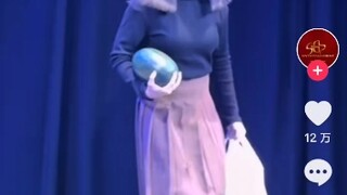 【海外搬运】阿红事件改编的舞台剧在越南各大剧院上演