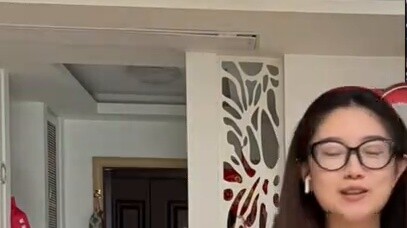 Up Waterloo, come and laugh at me, it's really hard for a mezzo-soprano, haha