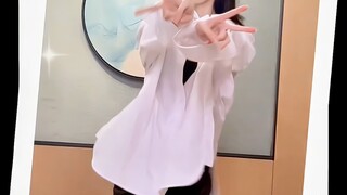 陈都灵的七夕福利—quuencard 抱一丝老婆 我不是故意要笑的！