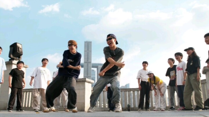 [Chongqing Street Atmosphere] With so many funk dancers around, which style do you prefer? People sh