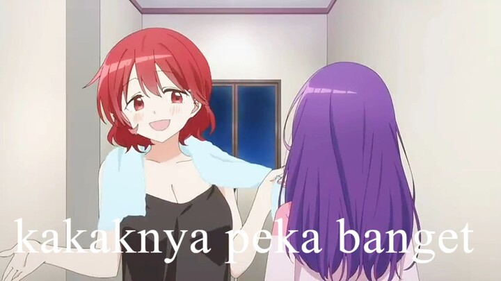 kakaknya peka banget kalau adiknya sedang jatuh cinta