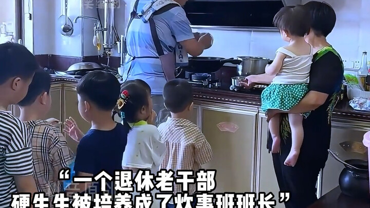 上半年赚的钱暑假花，下半年赚的钱过年花……