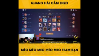Quang Hải cầm enzo mèo méo meo team bạn