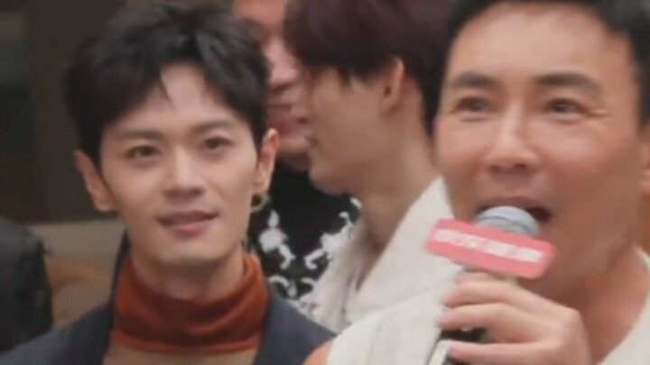 Ayo lihat Cao Jun bermain gim aerobik piksel ini