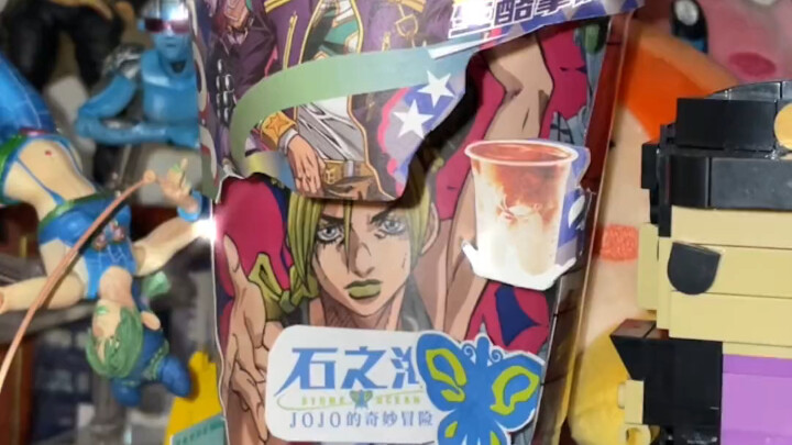 #jojo的奇妙冒险 #jojo #瑞幸咖啡 瑞幸你能不能好好做联动周边啊，上手工课是吧T^T