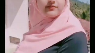 viral pada jamannya jilbab pink