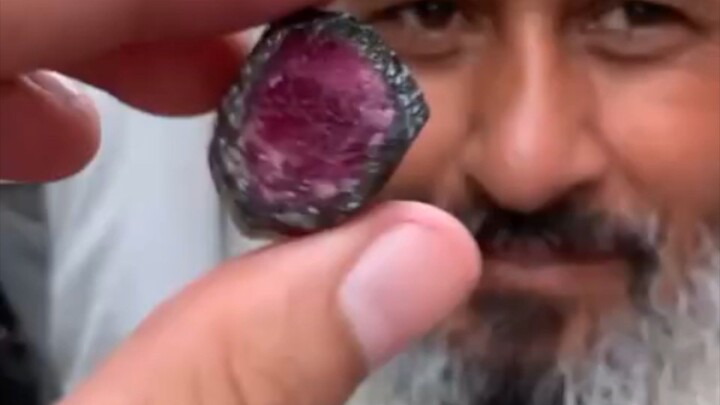 Gems stone 💎 Market Namak Mandi Peshawar
