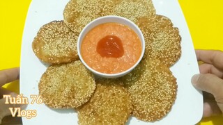 Chiên Cơm nguội với ít mè có ngay món ăn vặt ngon lành | Tuấn 76 Vlogs