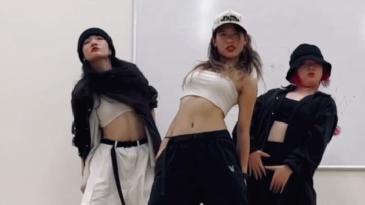 Leejung Kill Bill choreographer Leejung, who has been in the industry for 18 years, has won the hear