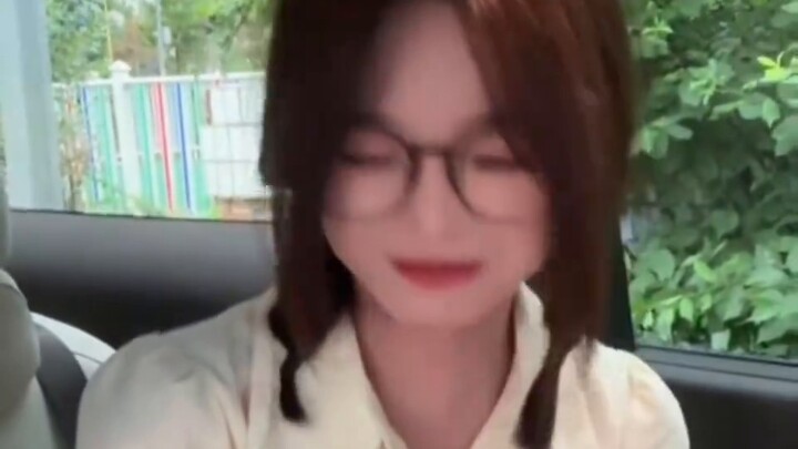 Satu terkubur di Antartika, satu terkubur di Mars