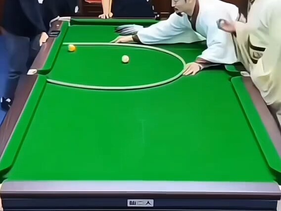 The 21st century can't control the people of the Three Kingdoms.