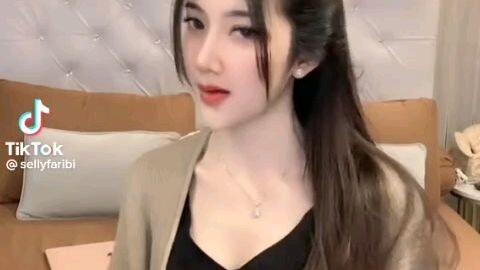 cewek cantik dan sexy