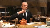 [Dancing/POPPING] Người máy Nga lần đầu nếm Coffee
