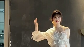 [Hong Zhaoyuan] สุดยอดนางฟ้าและการเต้นที่อ่อนโยน ~ วันนี้เป็นน้องสาวที่อ่อนโยน