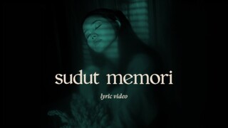 Yura Yunita - Sudut Memori (Official Lyric Video)